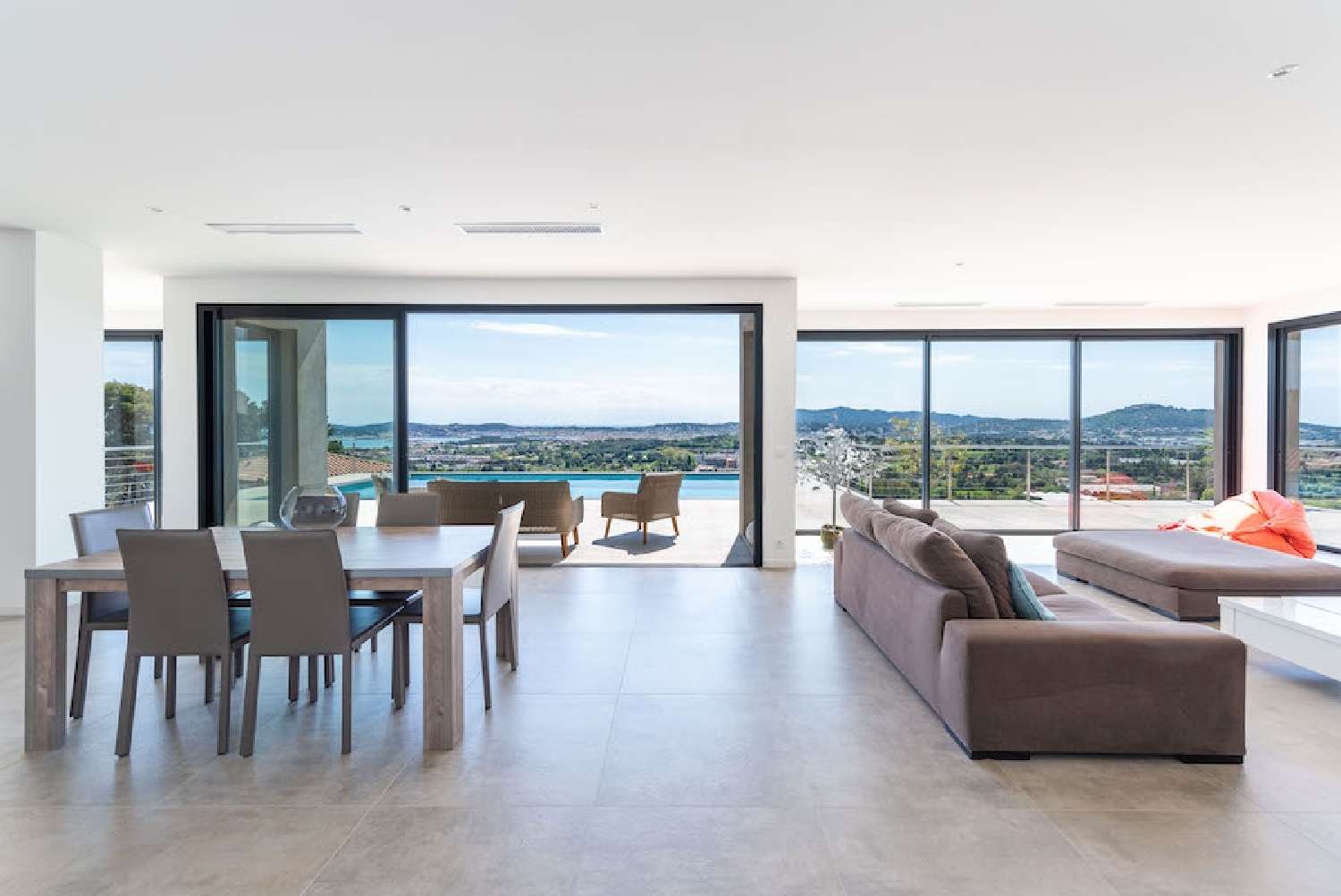 te koop villa Ollioules Var 5