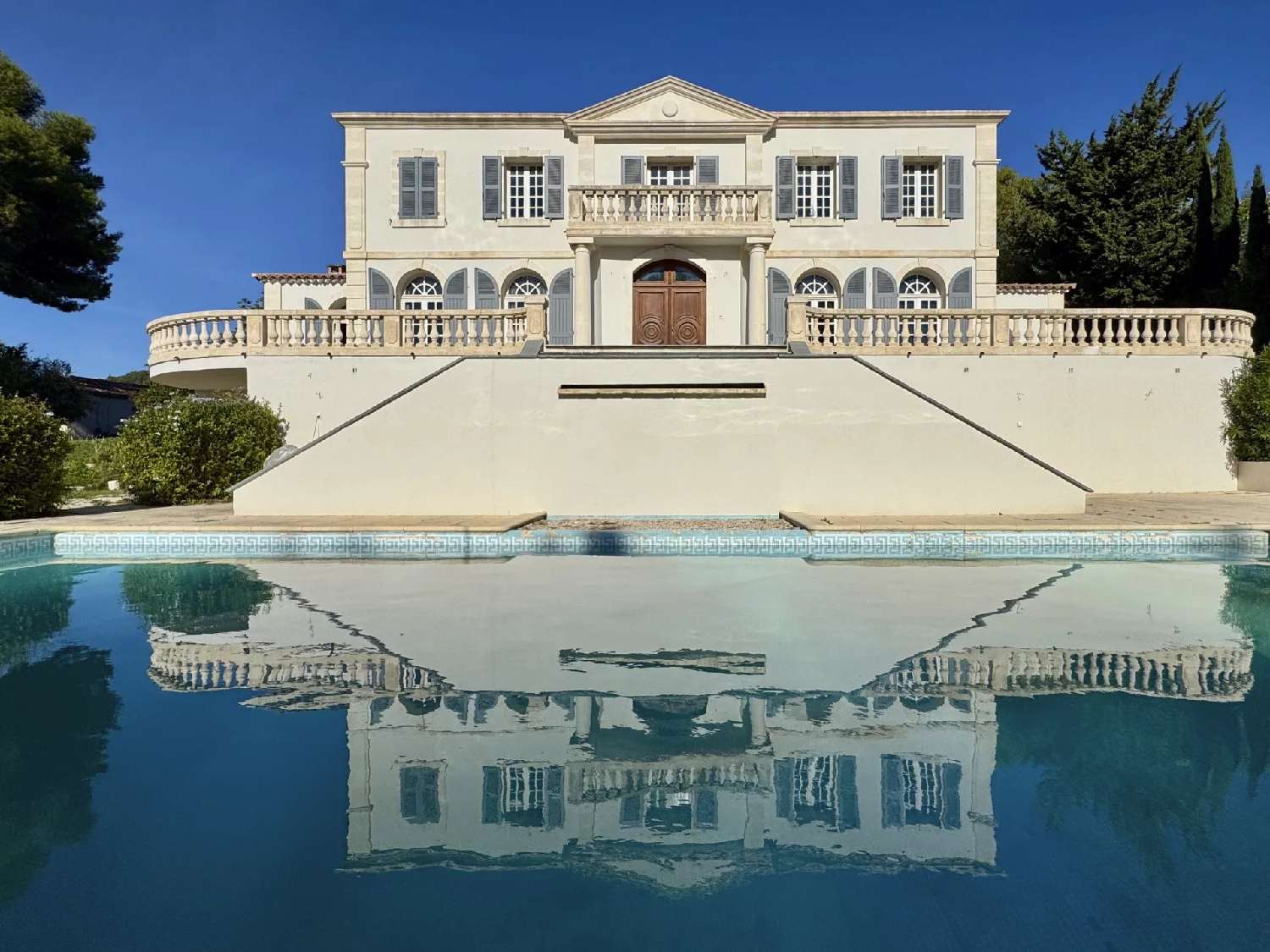 te koop villa Ollioules Var 3