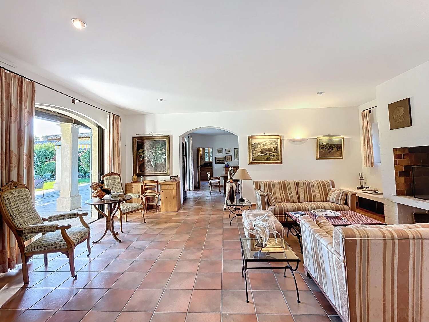 for sale villa Saint-Rémy-de-Provence Bouches-du-Rhône 6