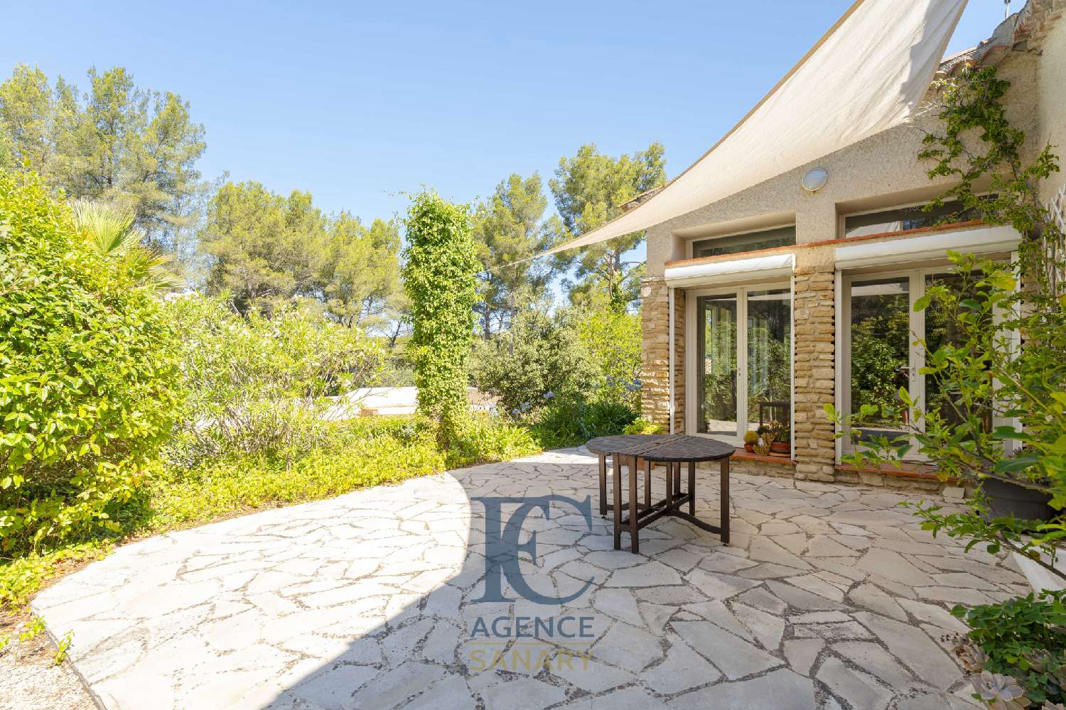 for sale villa Sanary-sur-Mer Var 7
