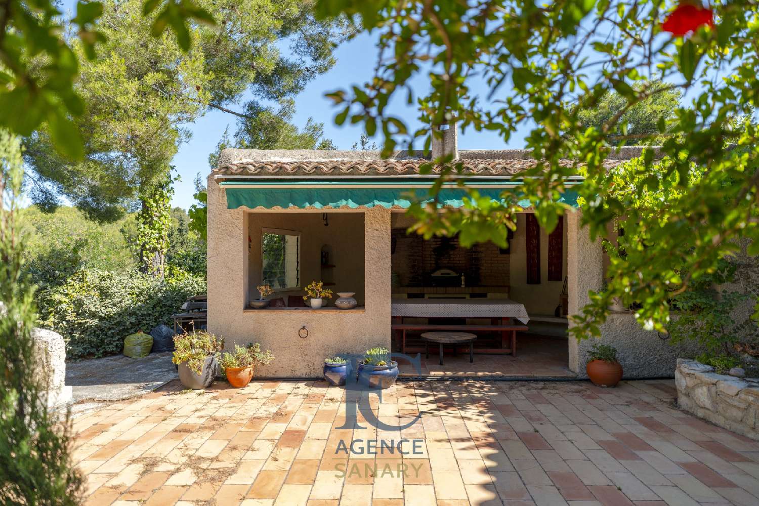 for sale villa Sanary-sur-Mer Var 8