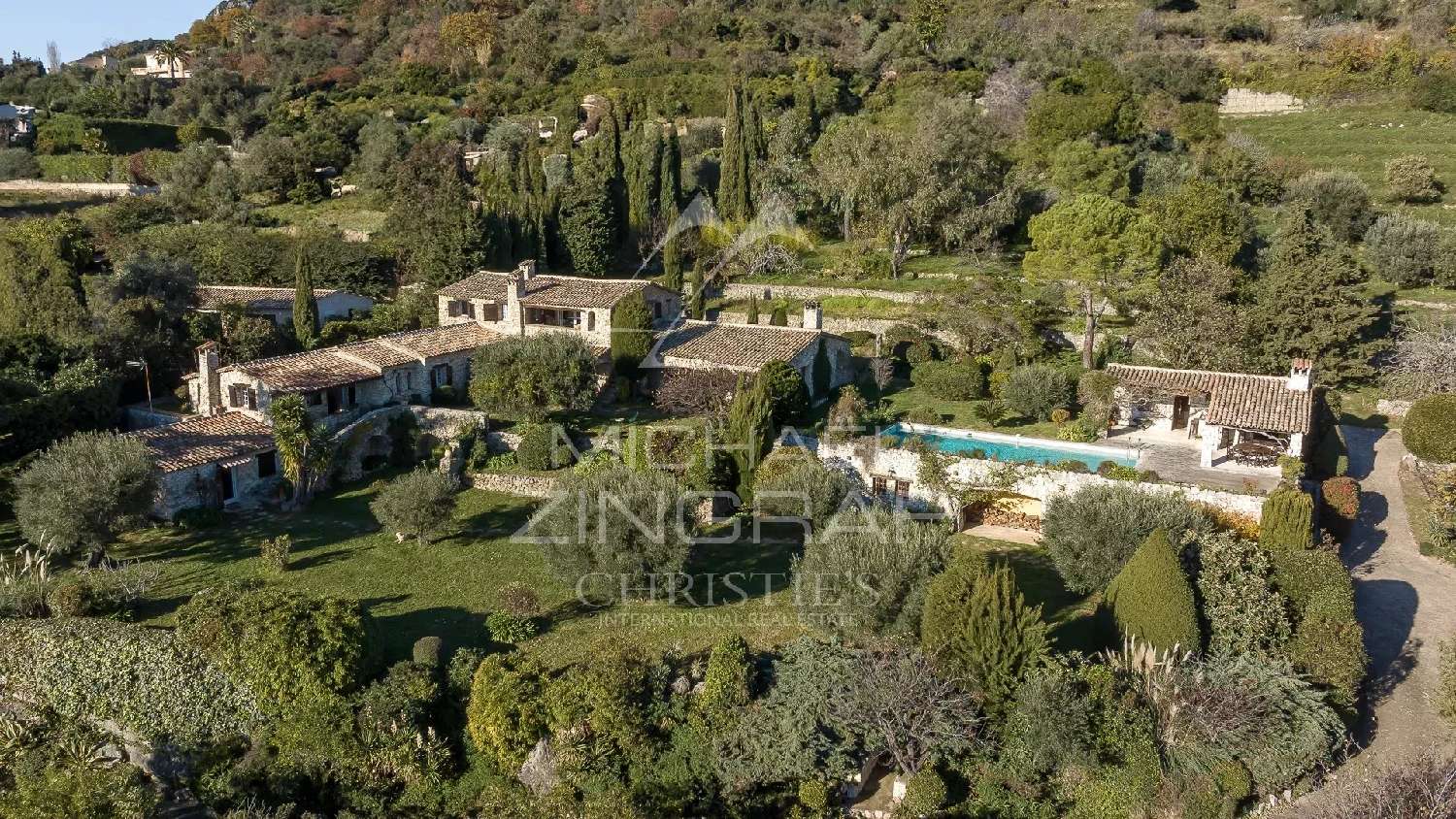  te koop villa Tourette-sur-Loup Alpes-Maritimes 1