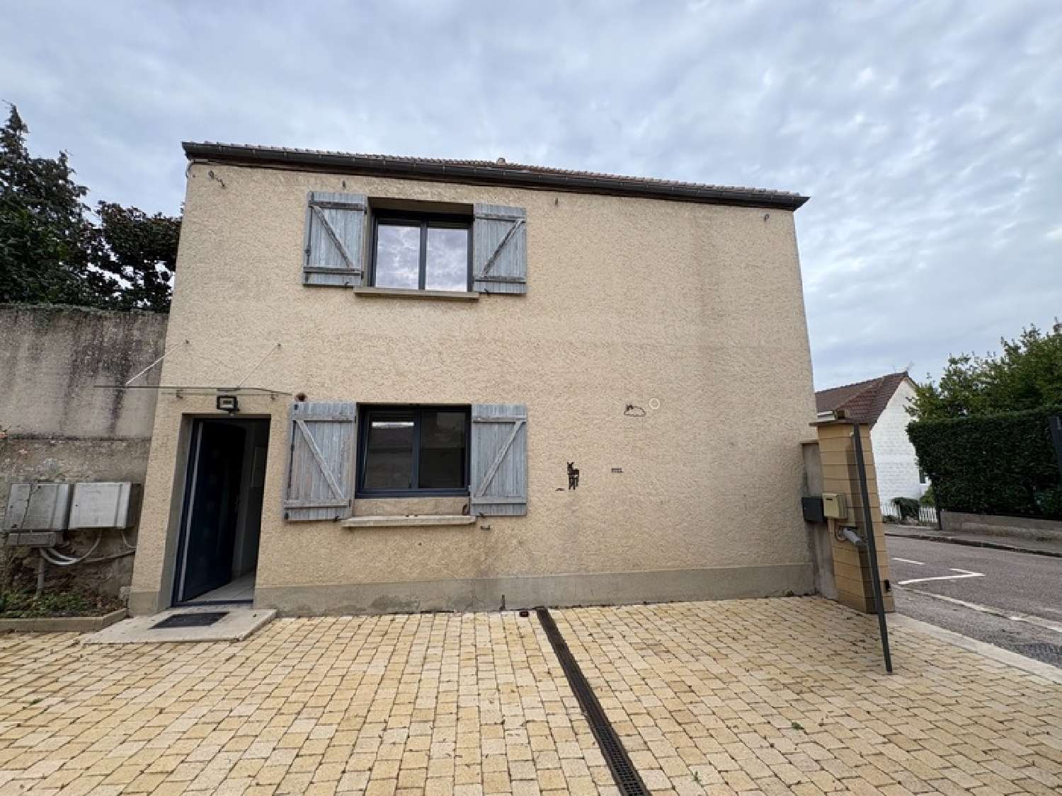  for sale village house Bazemont Yvelines 2