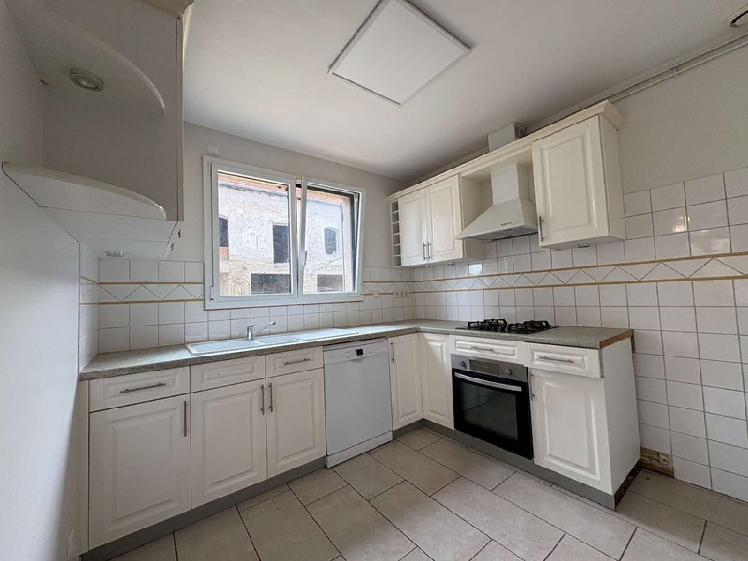  for sale village house Bazemont Yvelines 5