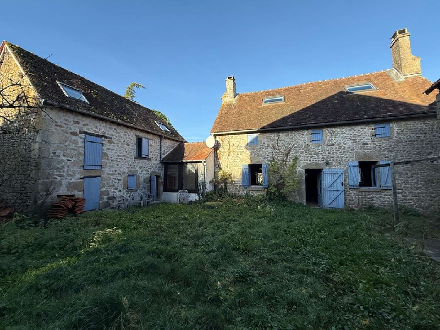  te koop dorpshuis Bussière-Dunoise Creuse 2