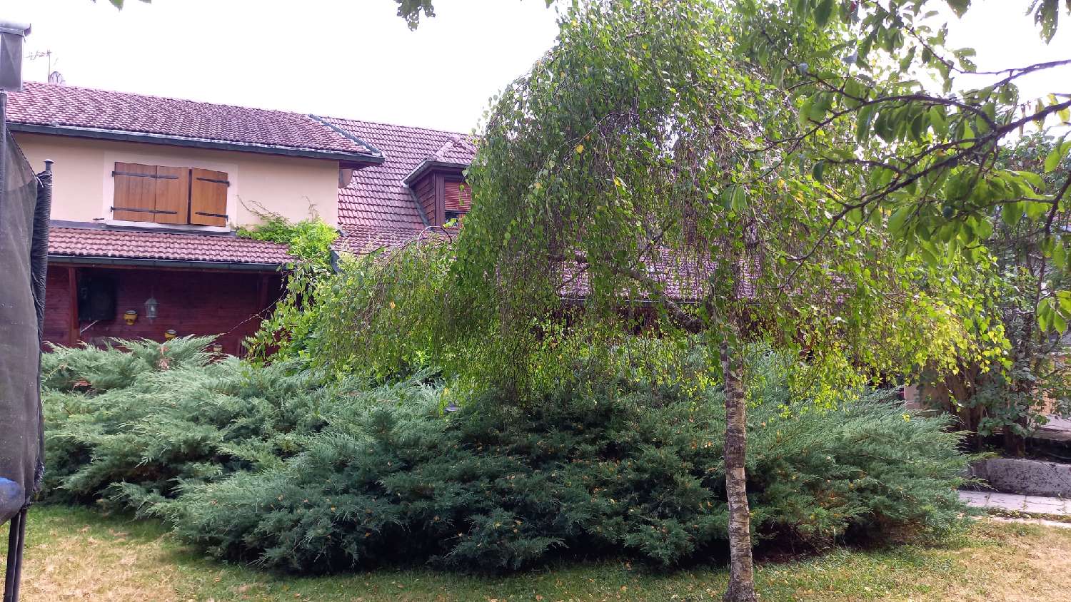  te koop dorpshuis Charcier Jura 1