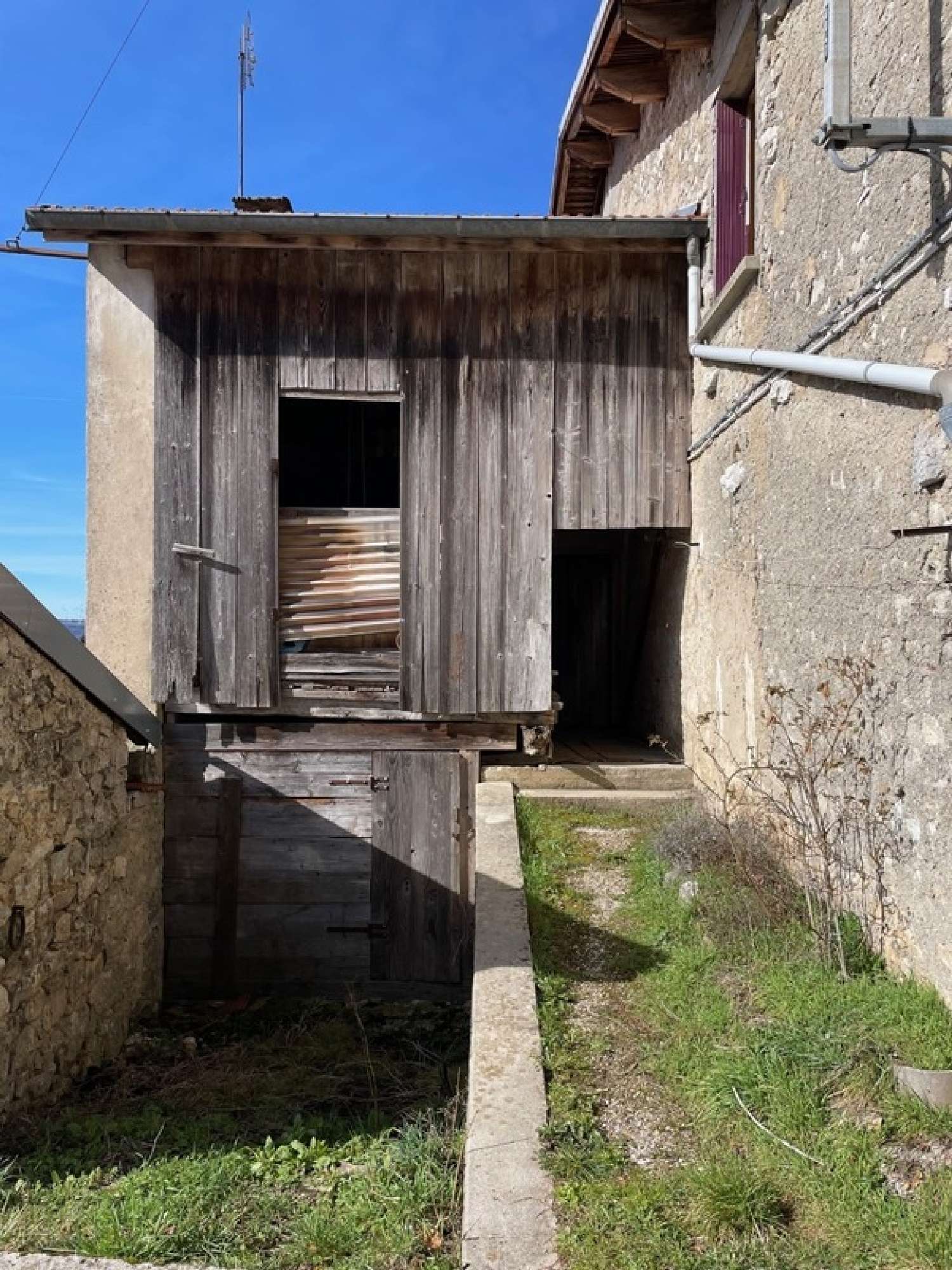 te koop dorpshuis Chevillard Ain 2