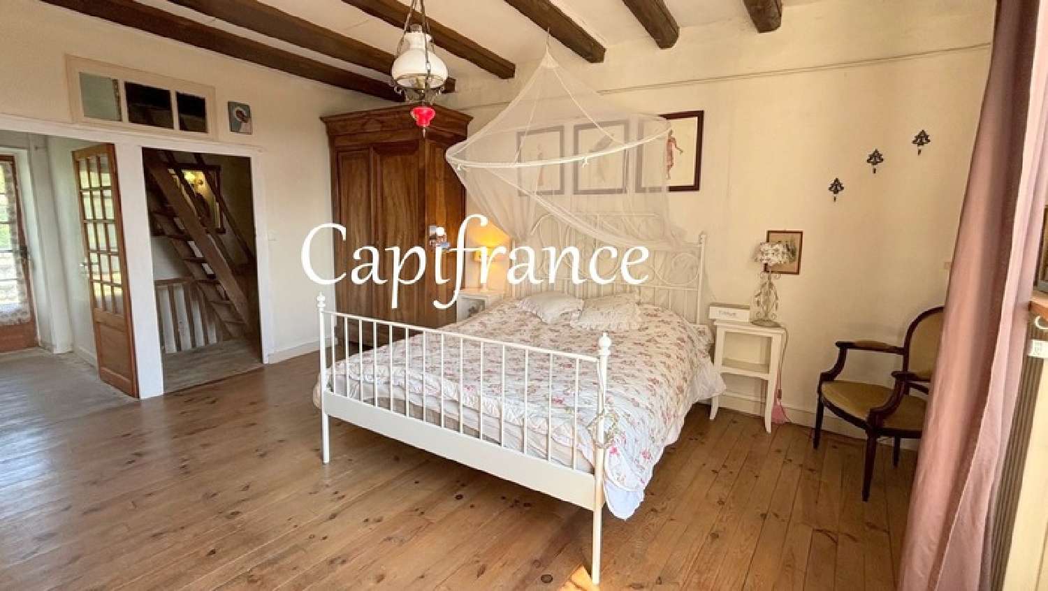à vendre maison de village Fenioux Charente-Maritime 7