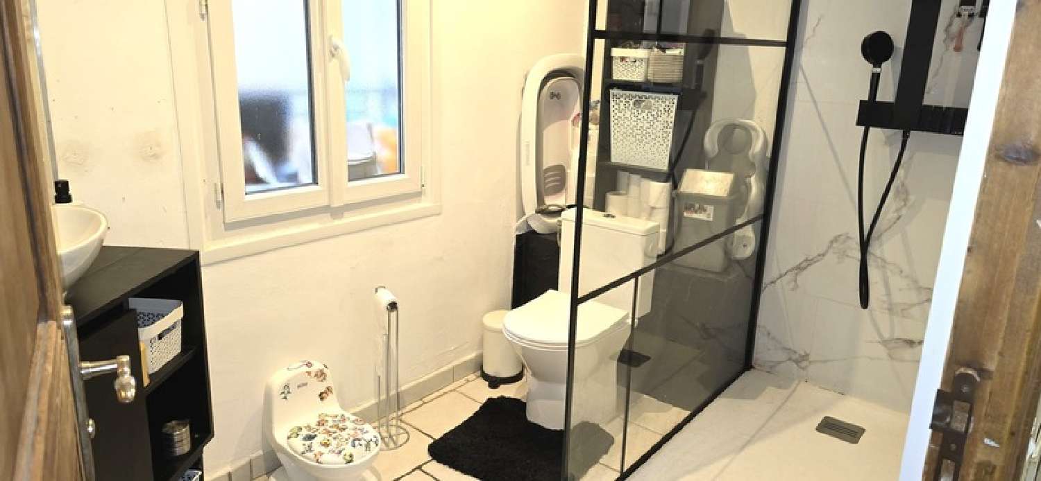  for sale village house Le Luc Var 7