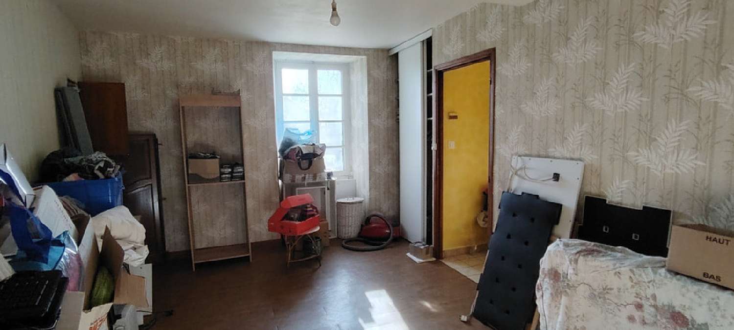  te koop dorpshuis Louin Deux-Sèvres 2