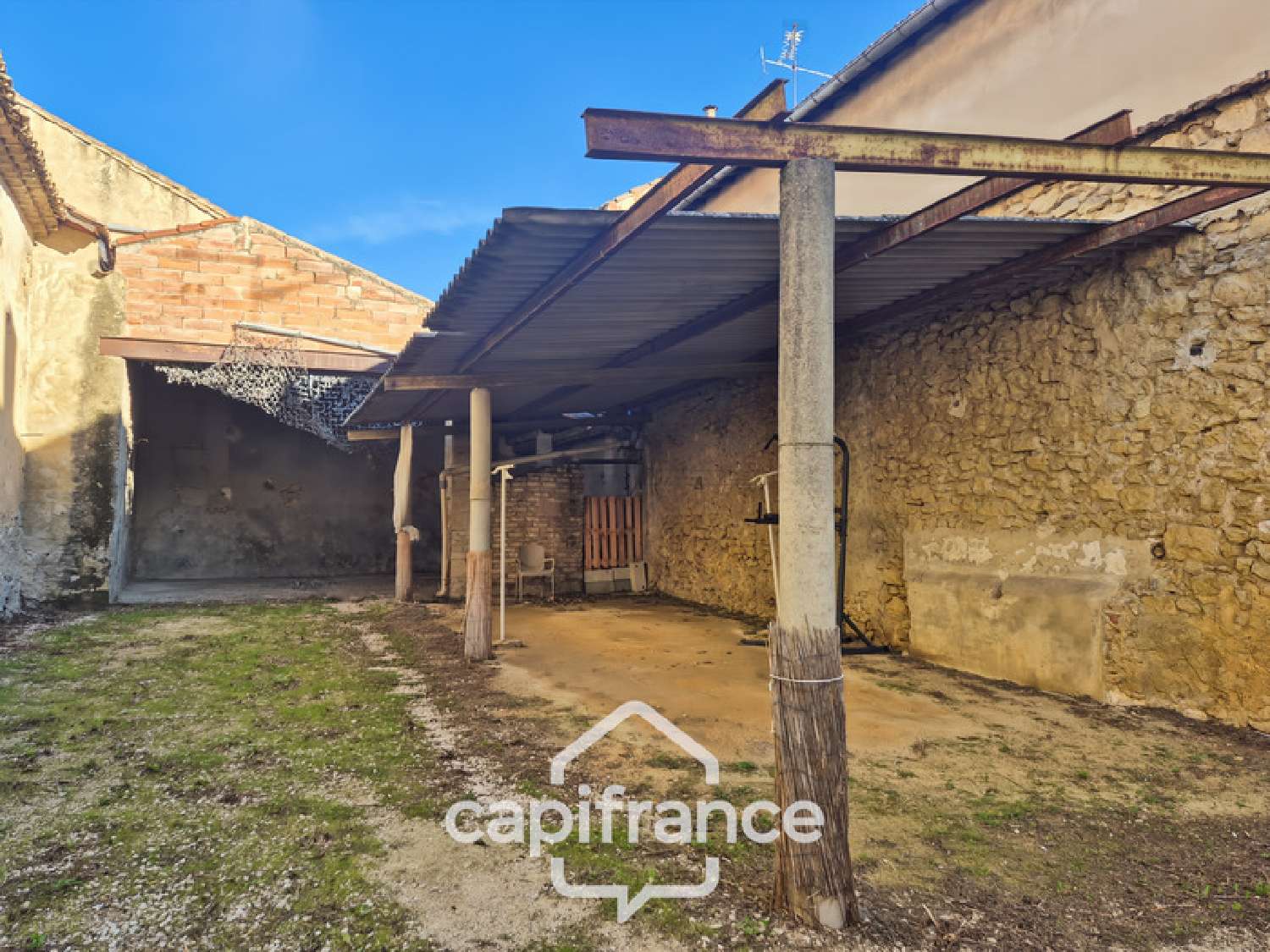 te koop dorpshuis Montfaucon Gard 5