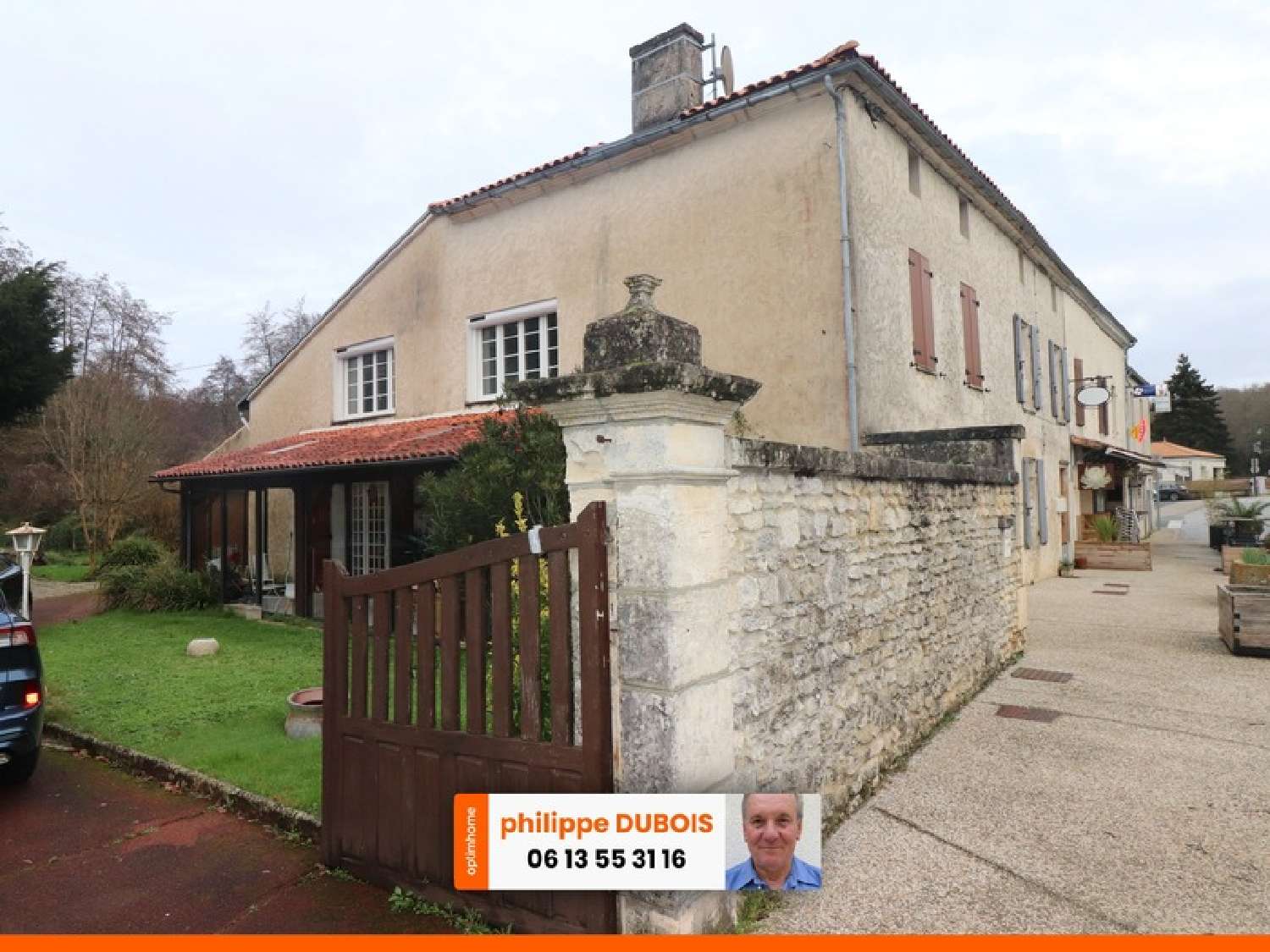  for sale village house Saint-Bris-des-Bois Charente-Maritime 1