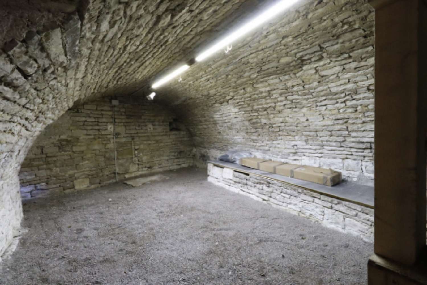 for sale village house Saint-Vinnemer Yonne 8