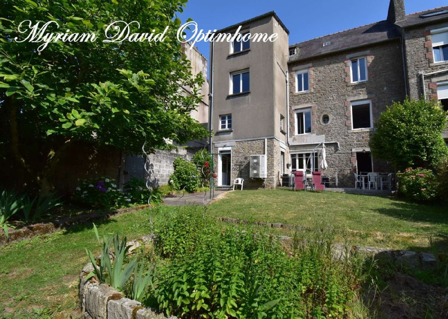  à vendre maison de ville Rostrenen Côtes-d'Armor 1