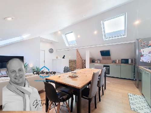 Saint-Clair-de-la-Tour Isère Stadthaus Bild 7021341