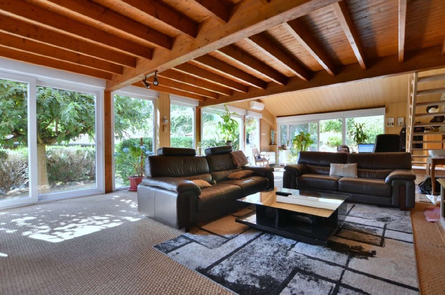  kaufen Landgut Saint-Germain-Laval Loire 1