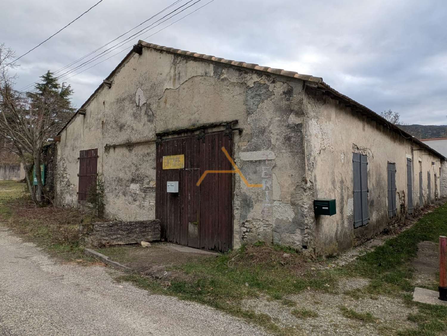 te koop kantoor Le Poët-Laval Drôme 1