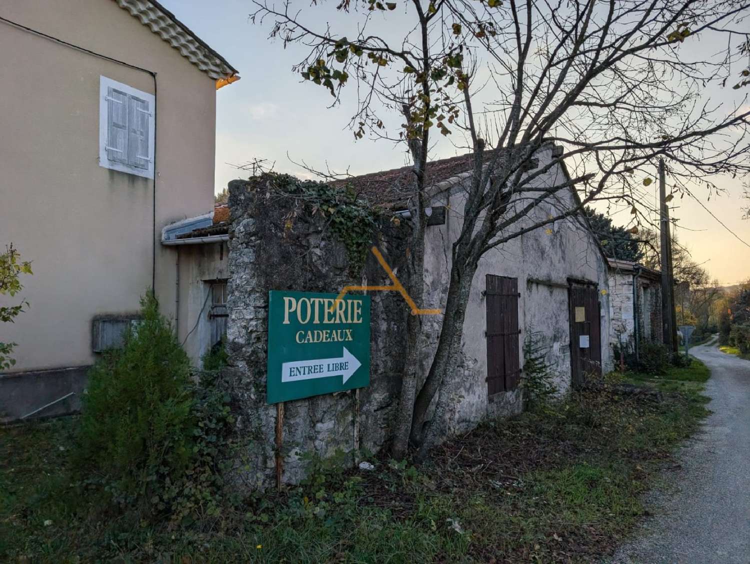  te koop kantoor Le Poët-Laval Drôme 2