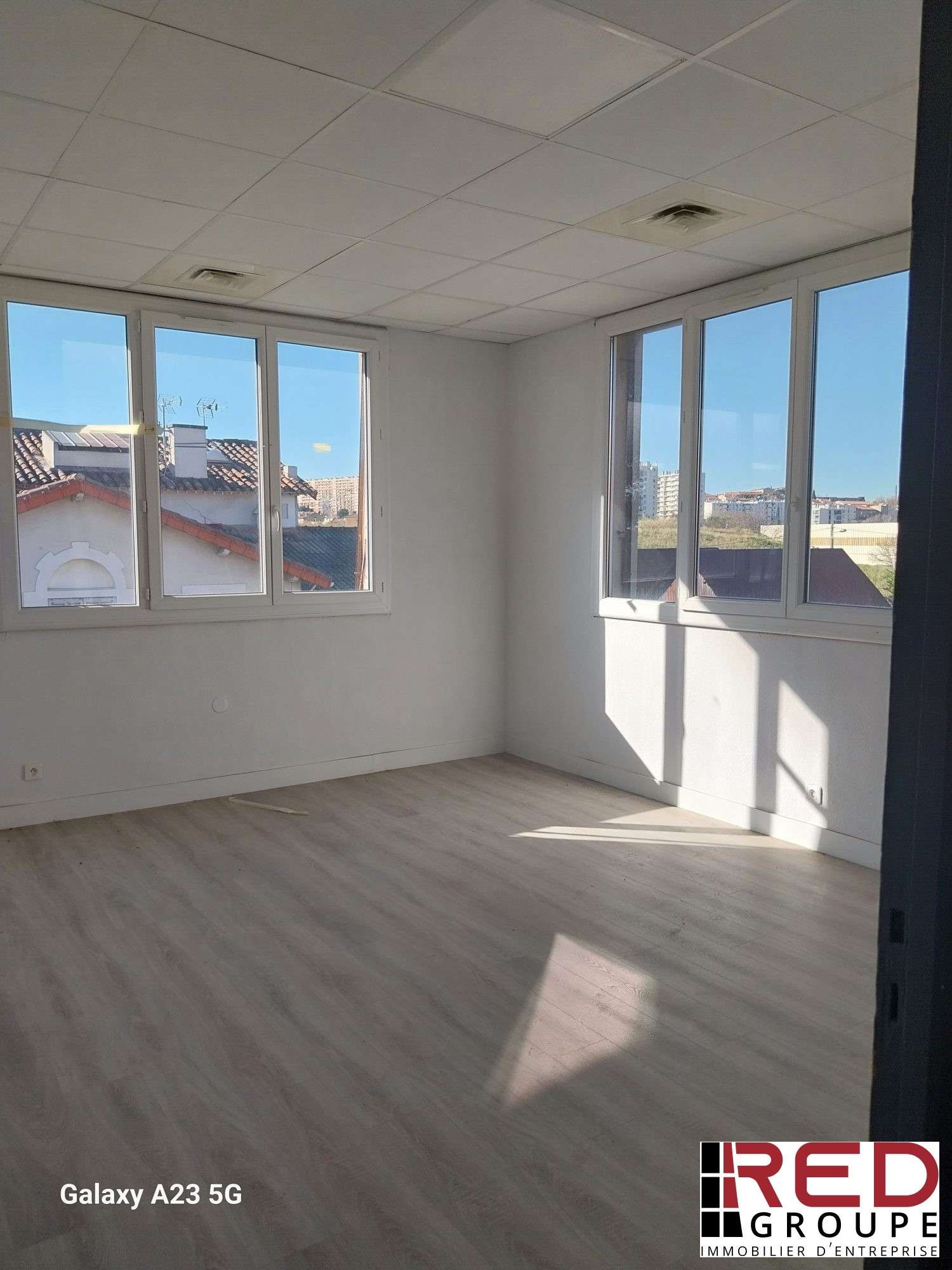  for sale office Marseille 15e Arrondissement Bouches-du-Rhône 1