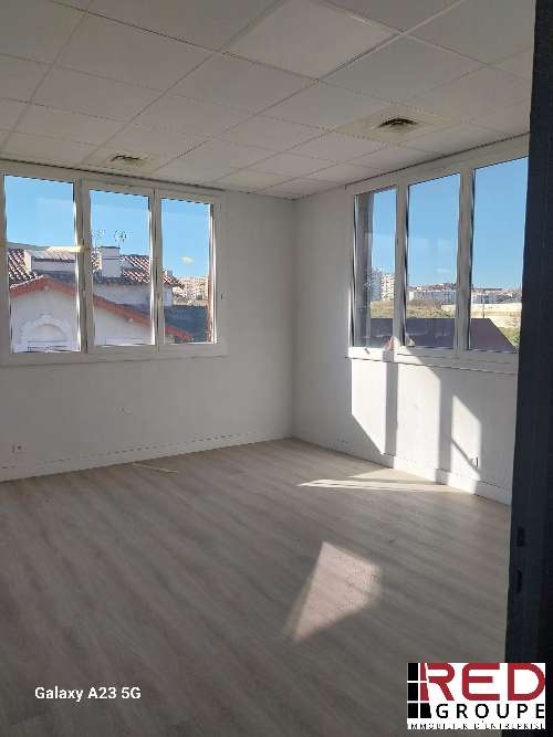 Marseille 15e Arrondissement Bouches-du-Rhône office foto 7029053