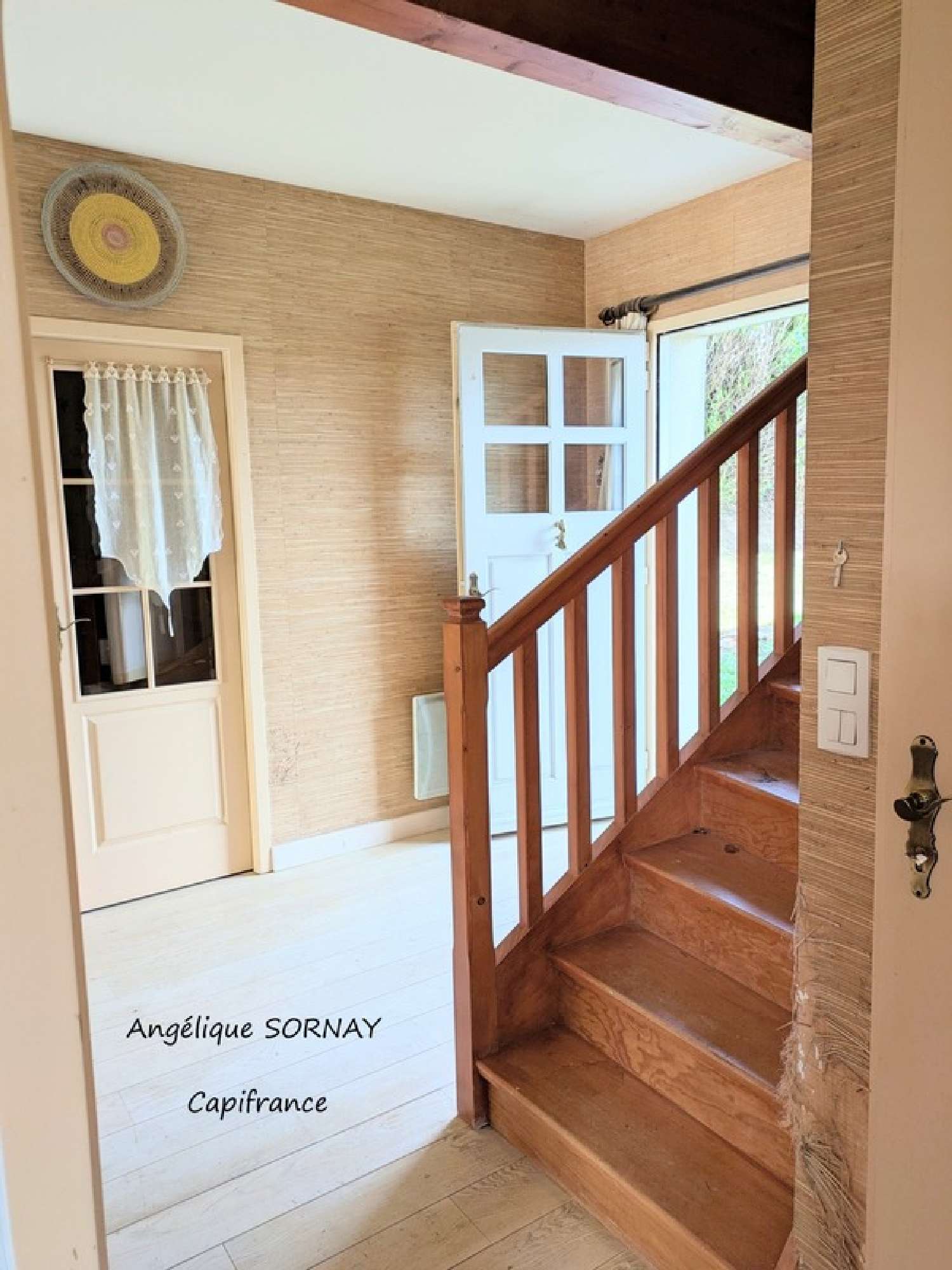 à vendre maison Saint-Laurent-la-Roche Jura 5