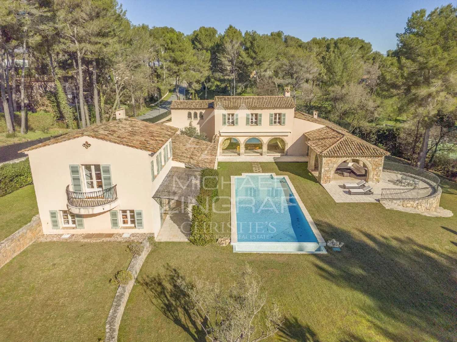  for sale villa Mougins Alpes-Maritimes 1