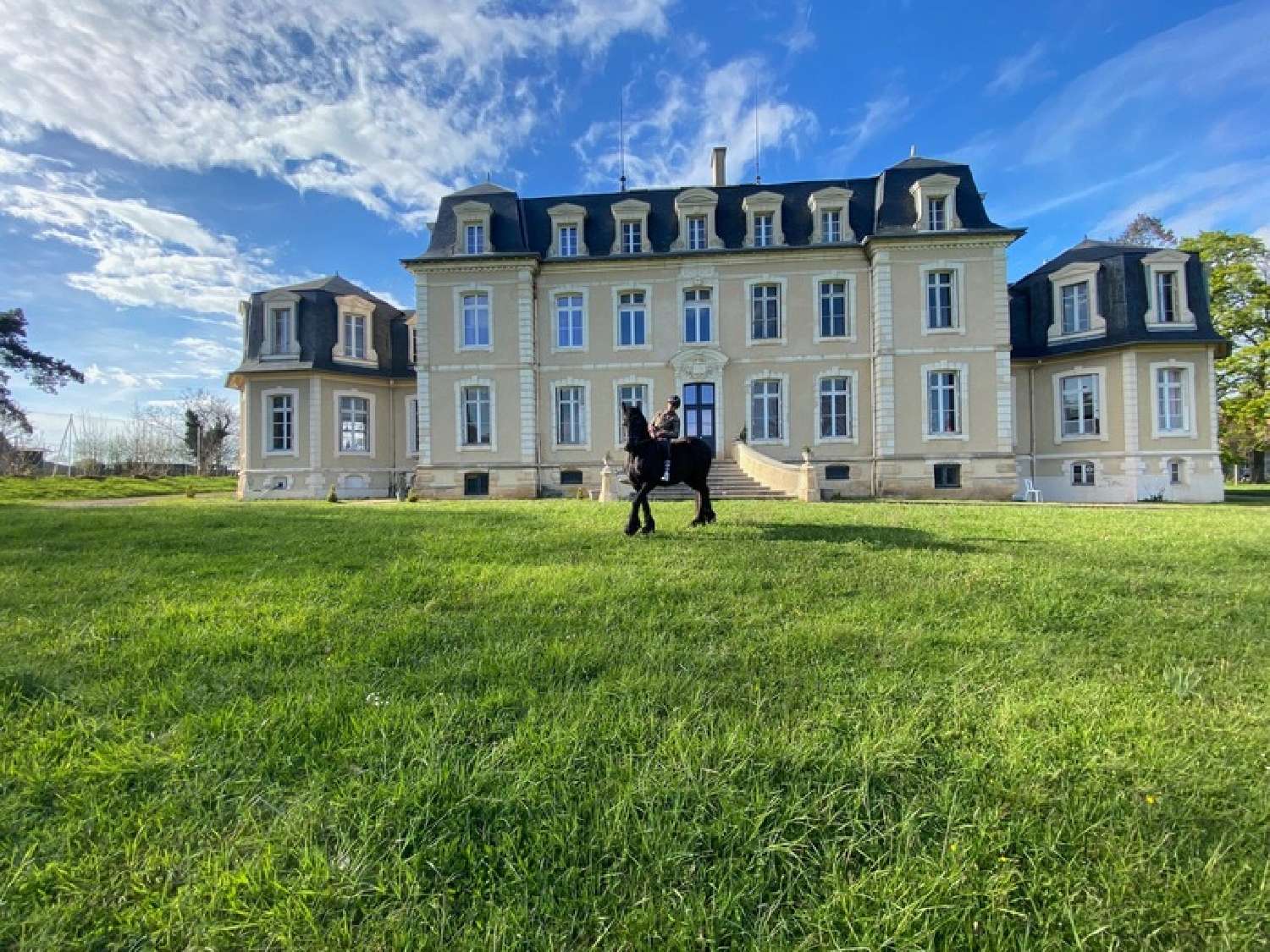  kaufen Schloss Montluçon Allier 1