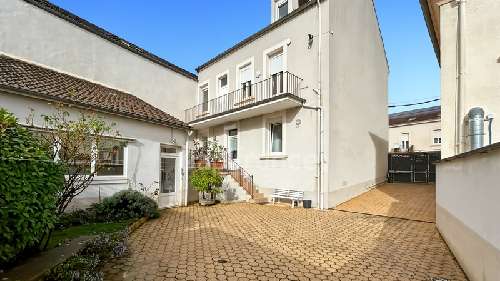 Le Creusot Saône-et-Loire Stadthaus Bild 7035571