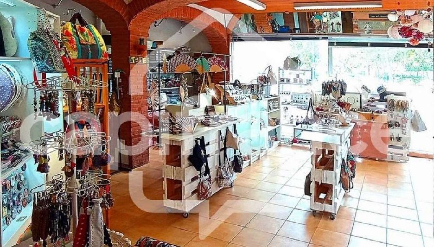  en venta local comercial Saint-Cyprien Pirineo Oriental 3