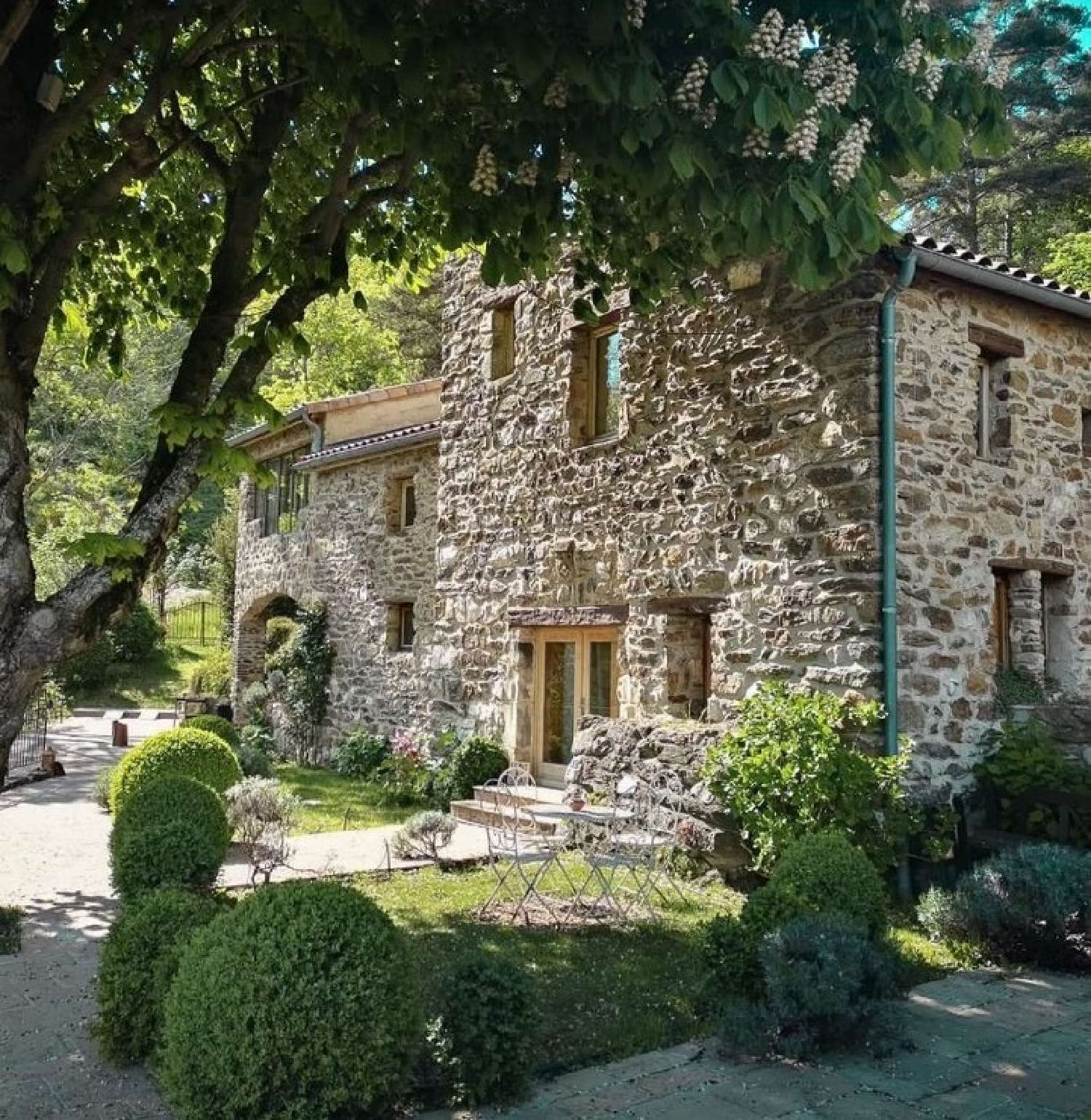  kaufen Landgut Saint-Laurent-du-Pape Ardèche 1