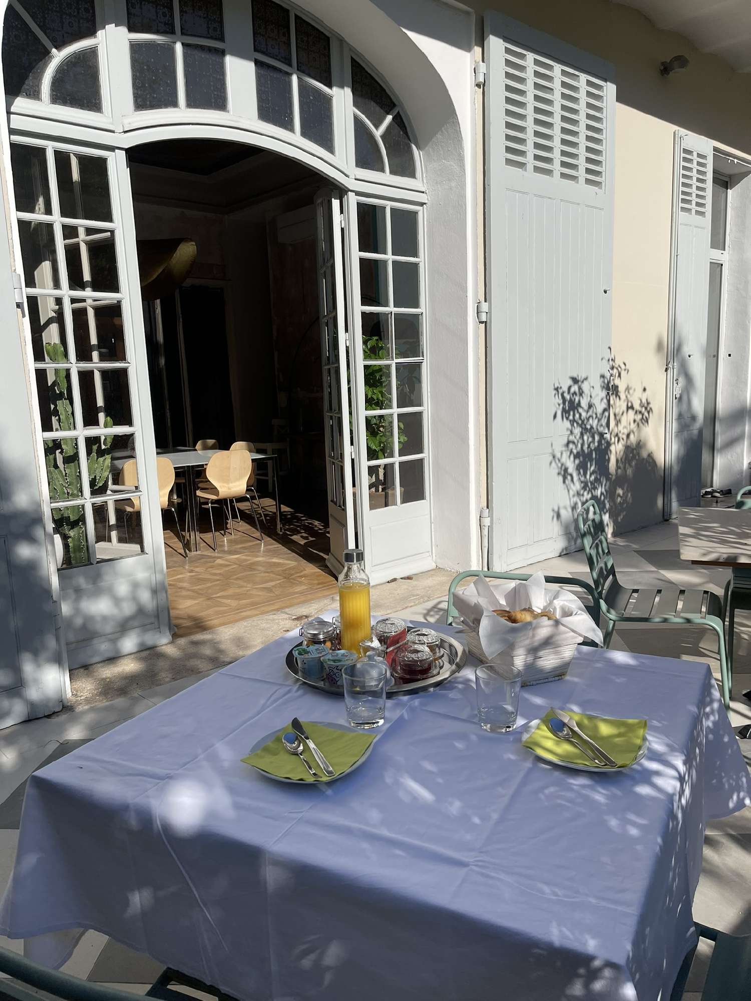 en venta hotel restaurante Marsella Bocas del Ródano 2