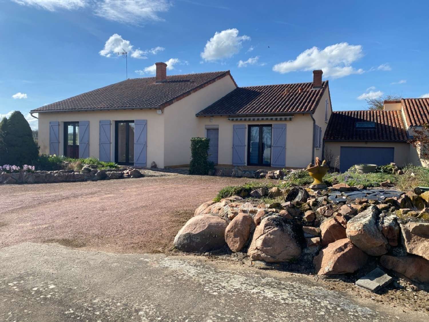  à vendre maison Louzy Deux-Sèvres 1