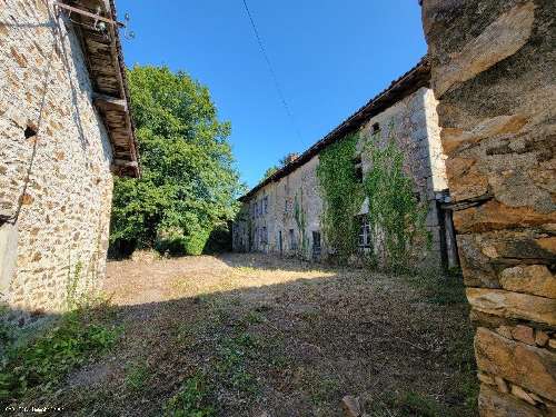  à vendre maison Lesterps Charente 3