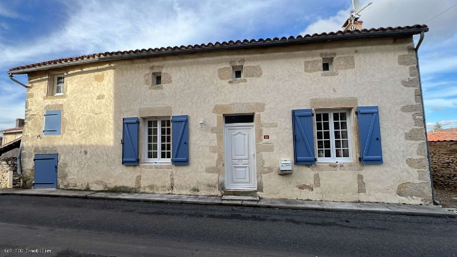  kaufen Haus Nanteuil-en-Vallée Charente 1