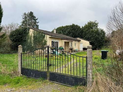  te koop huis Ruffec Charente 2