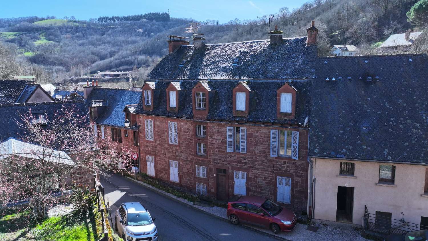  à vendre maison Villecomtal Aveyron 2