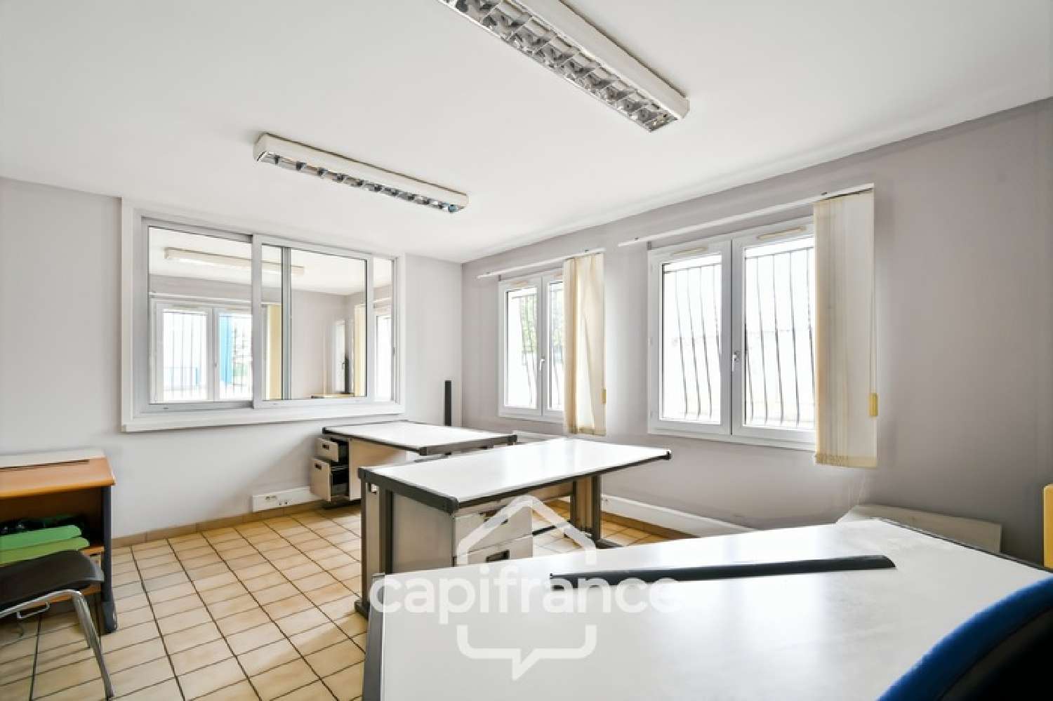  for sale office Virazeil Lot-et-Garonne 6