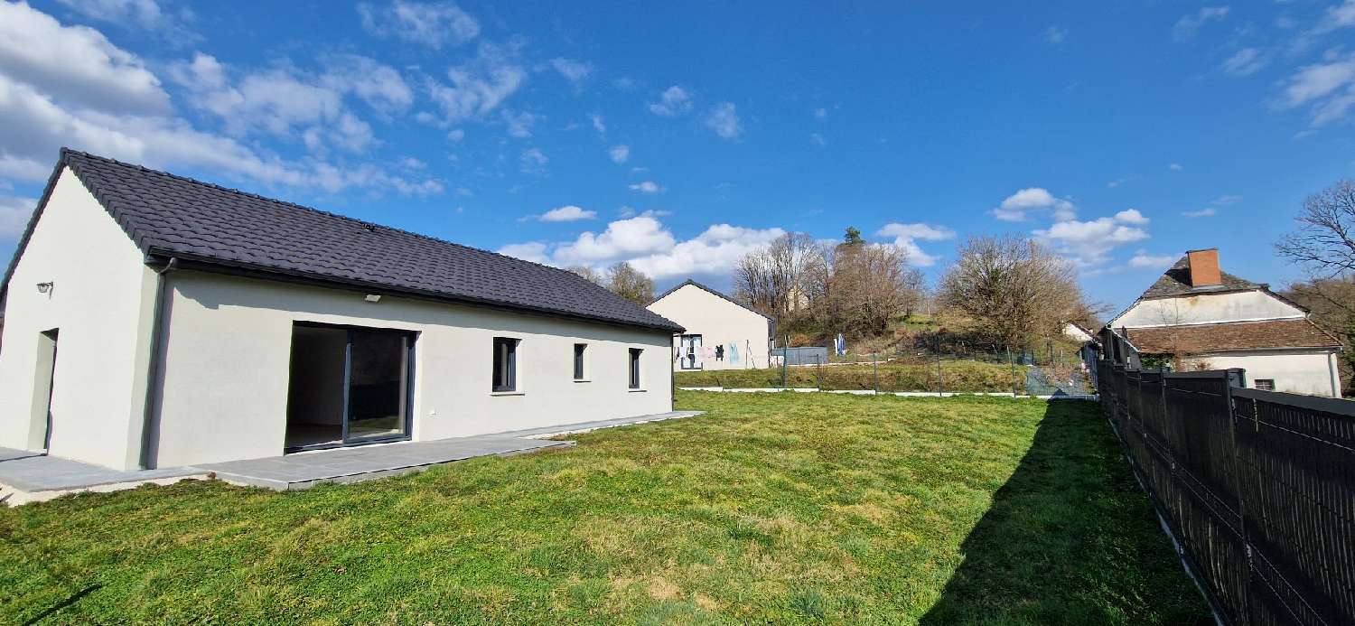  kaufen Haus Ydes Cantal 1