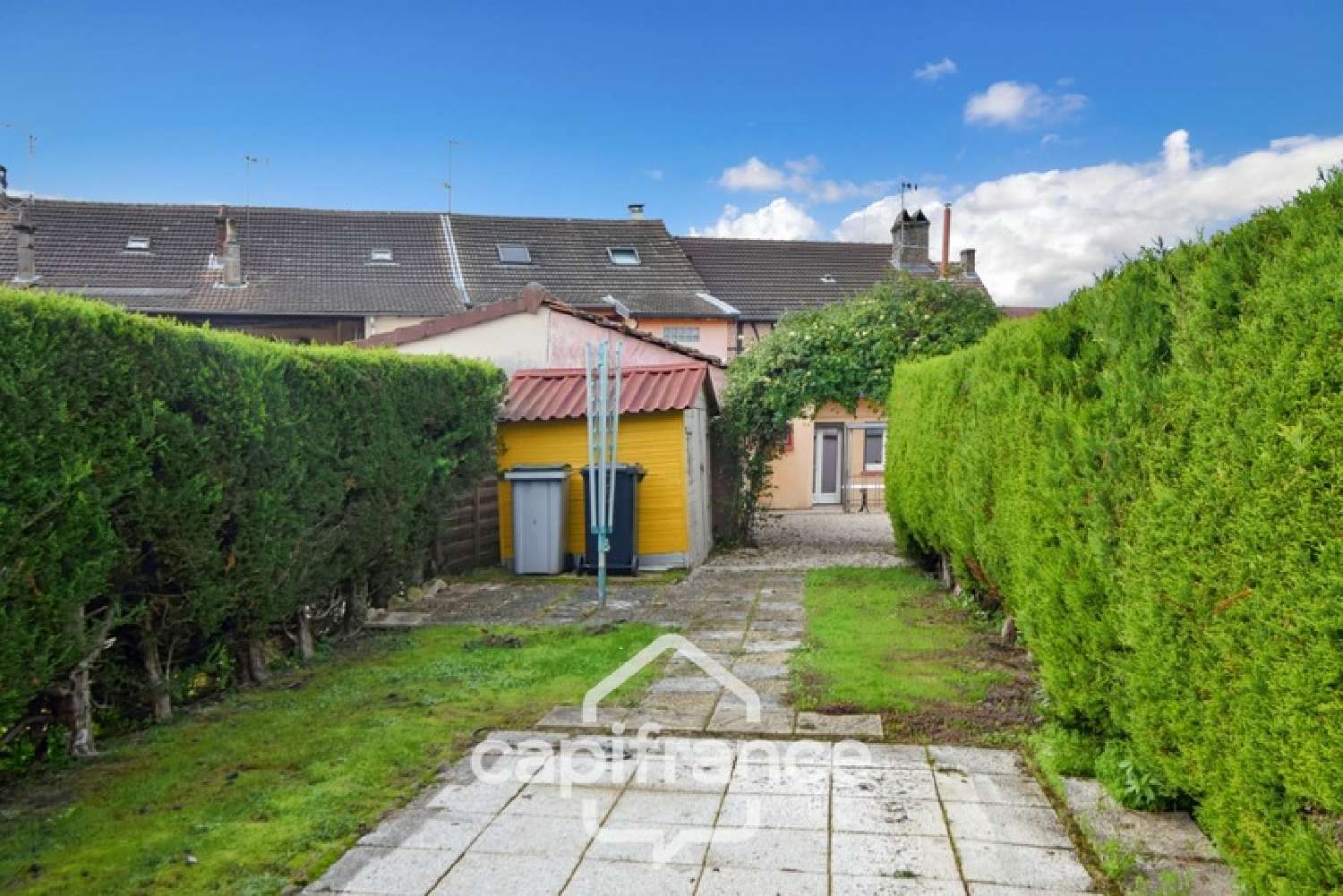  à vendre maison de village Saint-Germain-du-Bois Saône-et-Loire 7