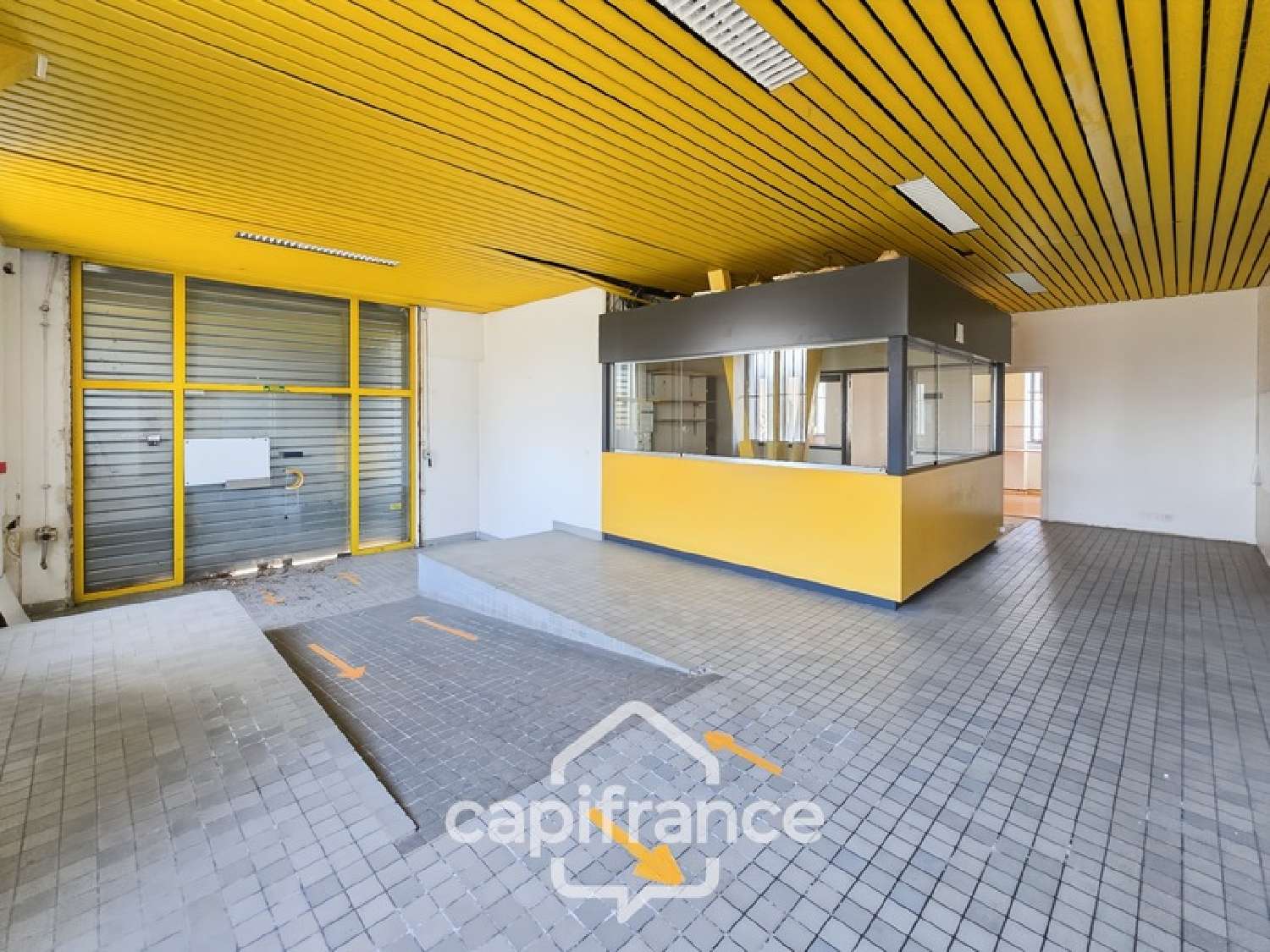  for sale office Nevers Nièvre 3