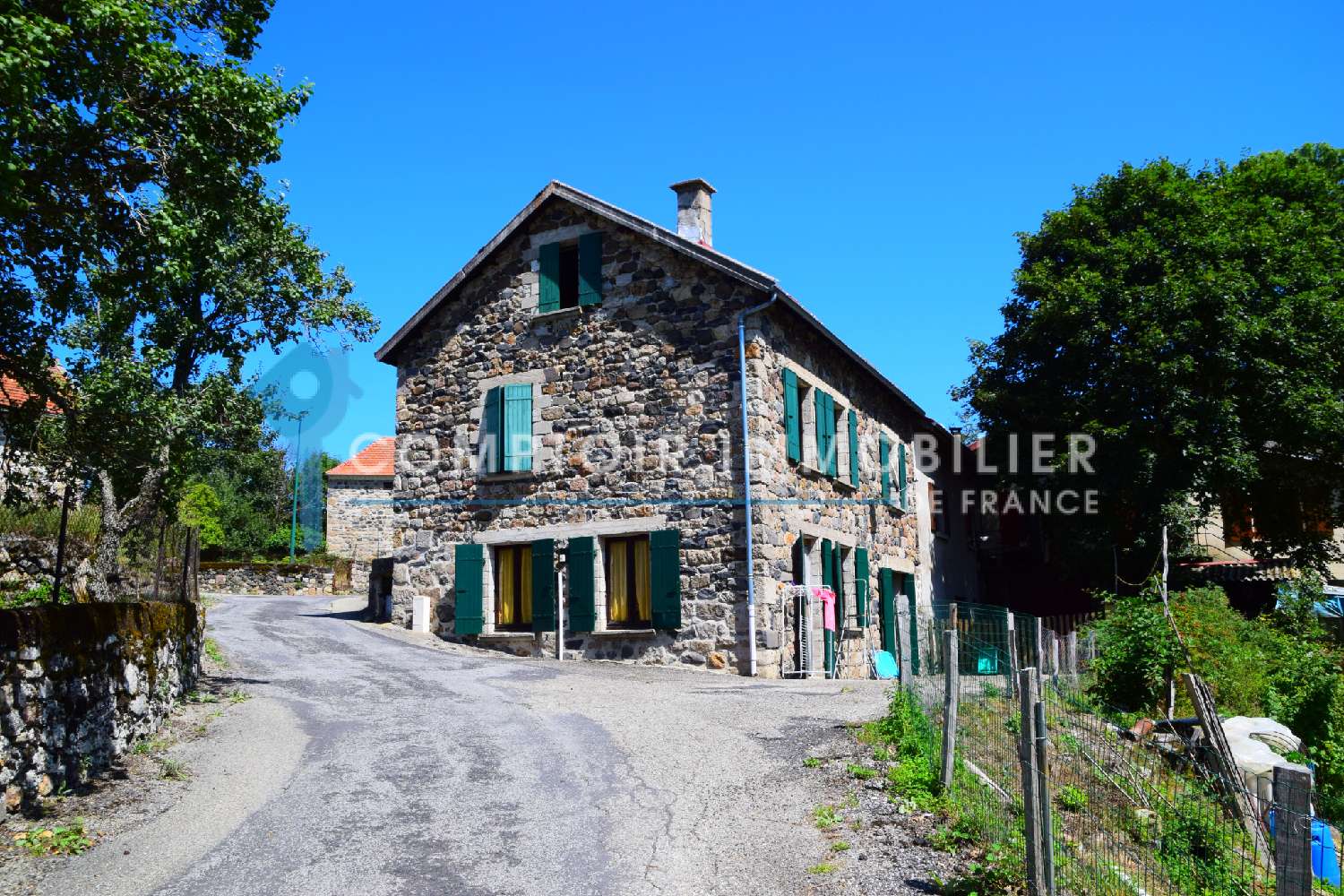  à vendre maison Issanlas Ardèche 2