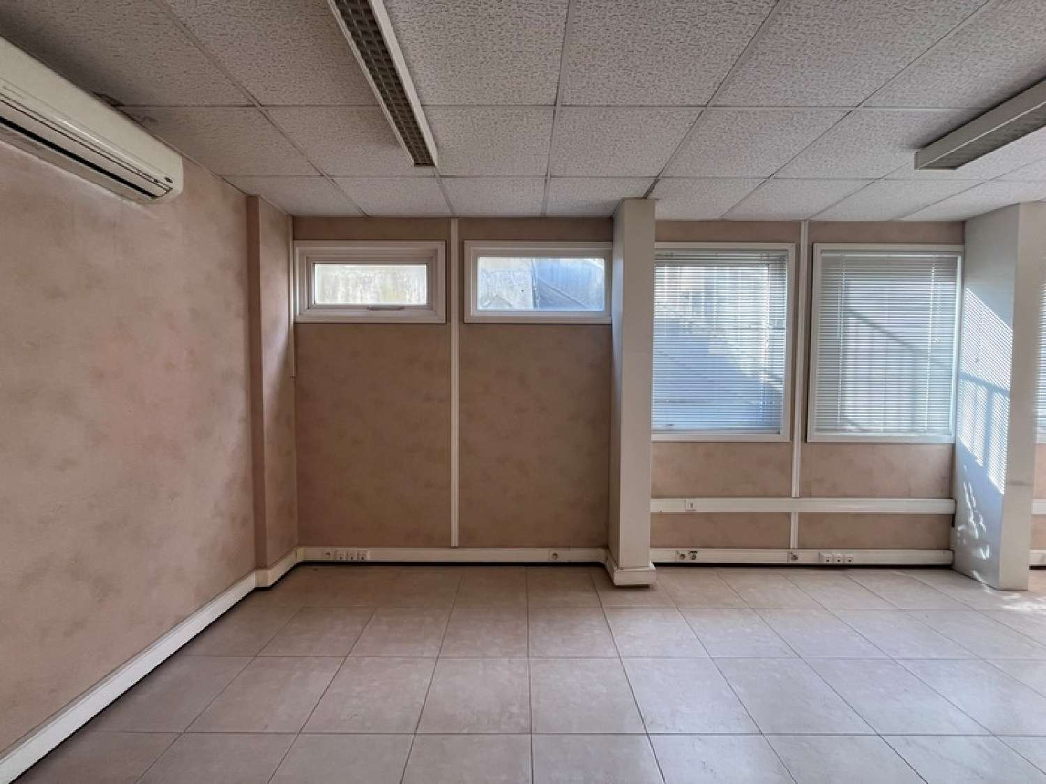  for sale office Le Cannet Alpes-Maritimes 2