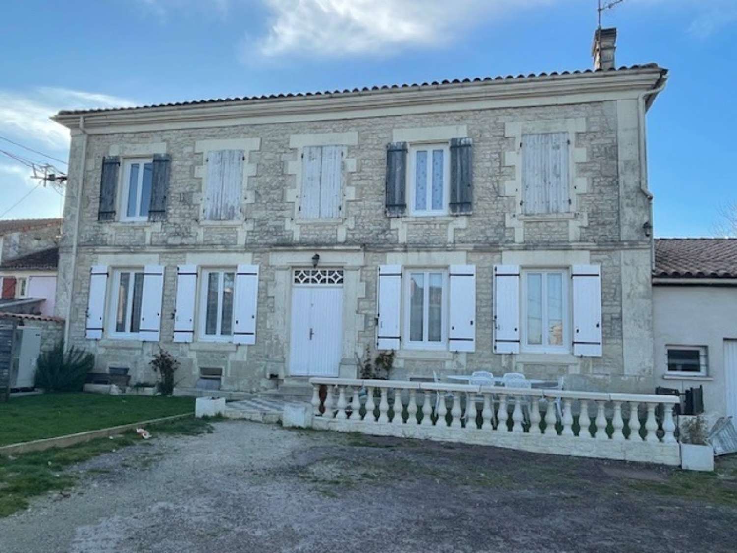  kaufen Haus Saint-Jean-d'Angély Charente-Maritime 1