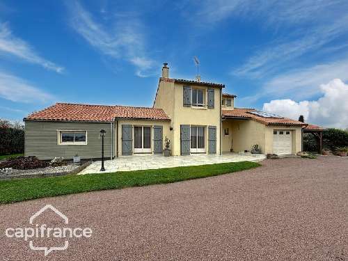 Saint-Pierre-à-Champ Deux-Sèvres Haus Bild 7054499