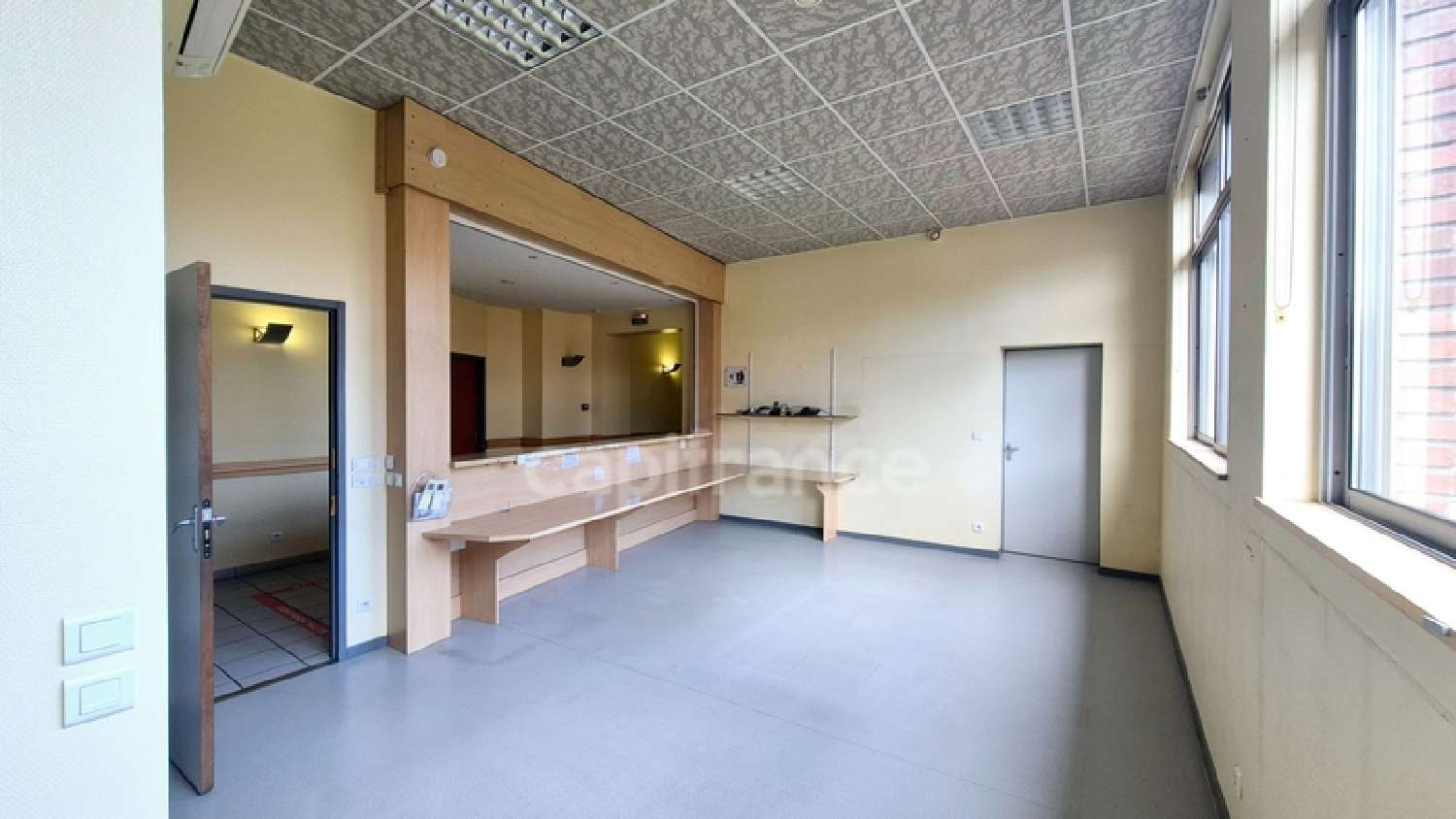  for sale office Tarbes Hautes-Pyrénées 3