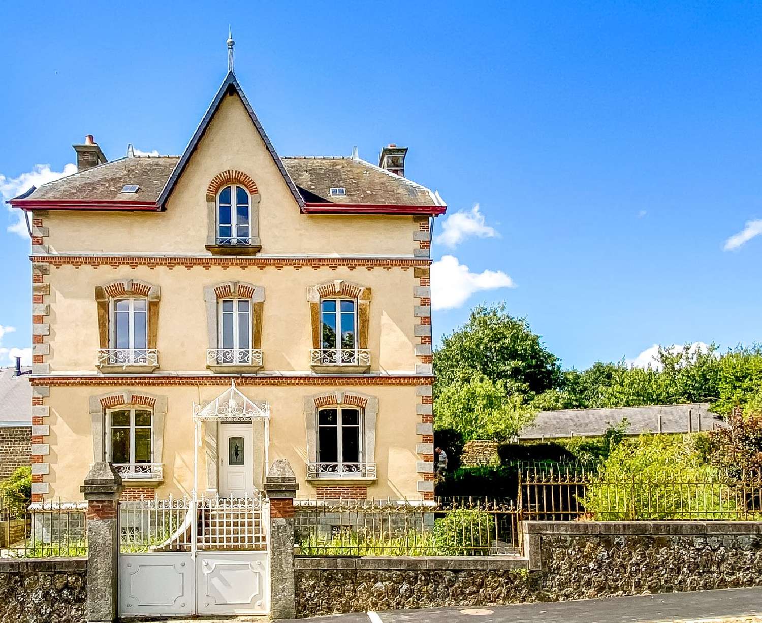  kaufen Bürgerhaus Melleray-la-Vallée Mayenne 1