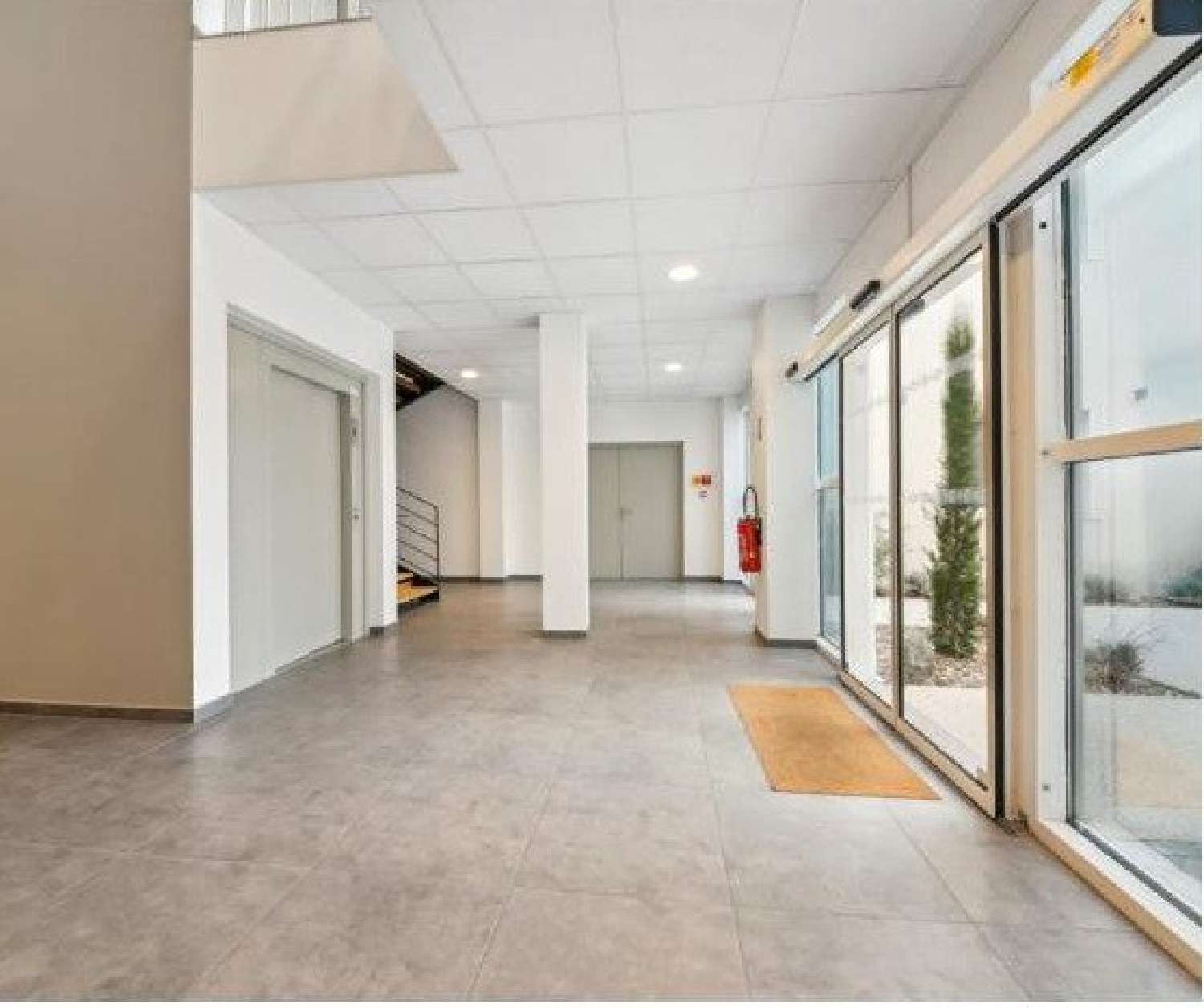  for sale office Bron Rhône 5