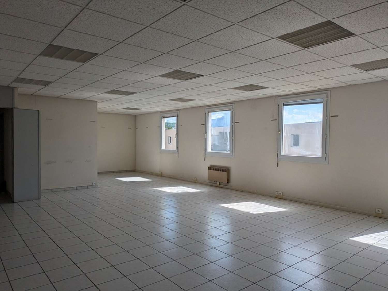  for sale office Grenoble 38100 Isère 1