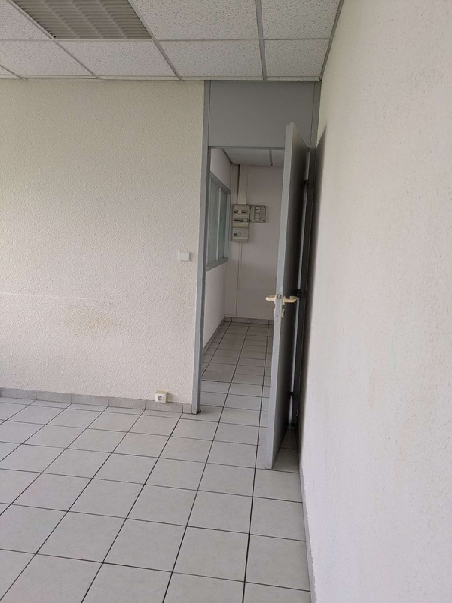  for sale office Grenoble 38100 Isère 7