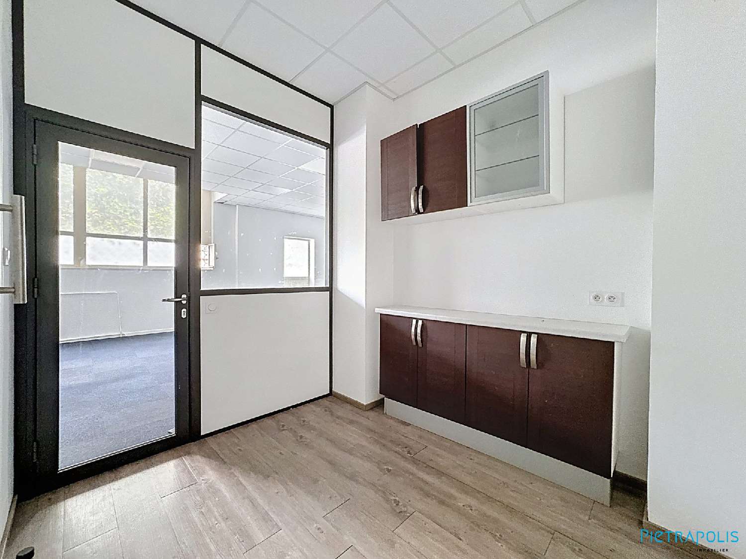  for sale office Lyon 7e Arrondissement Rhône 6